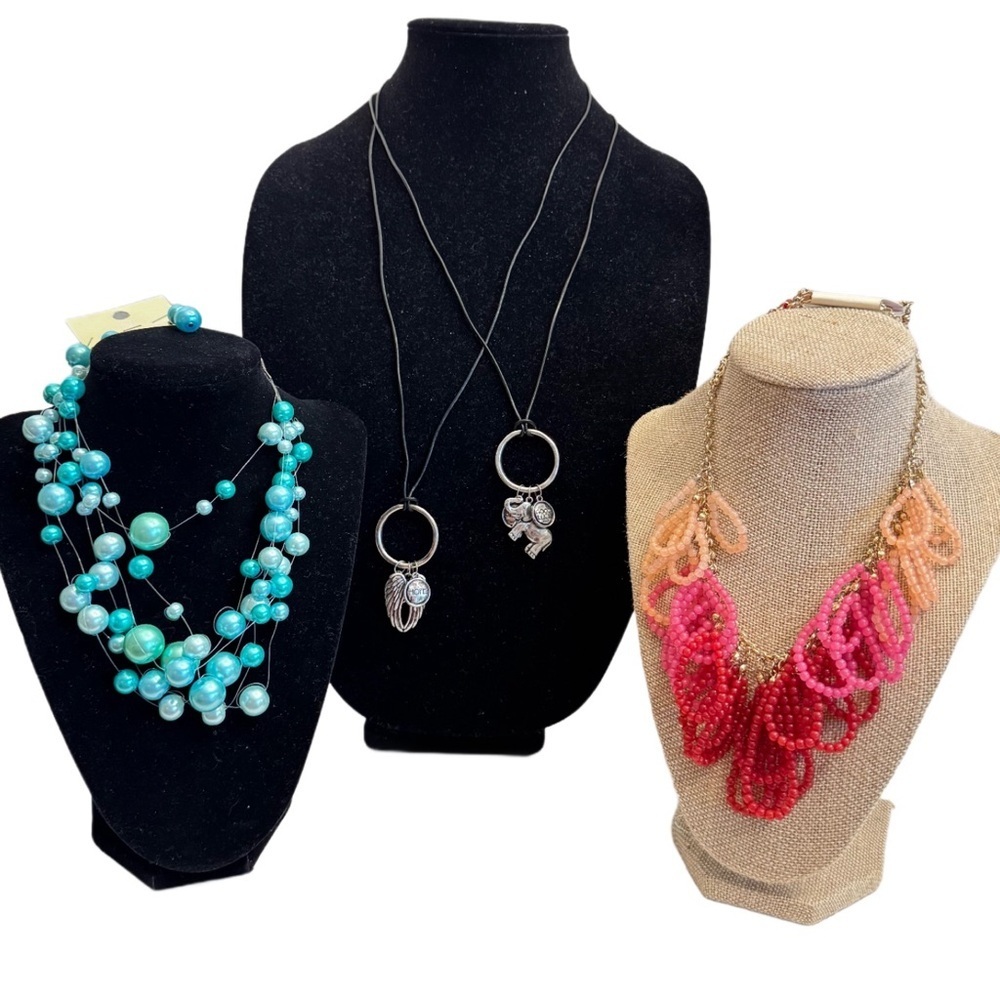Lot of 4 Necklaces & Earrings Lot Bundle METALS AND JEWELS etc, new/with tags